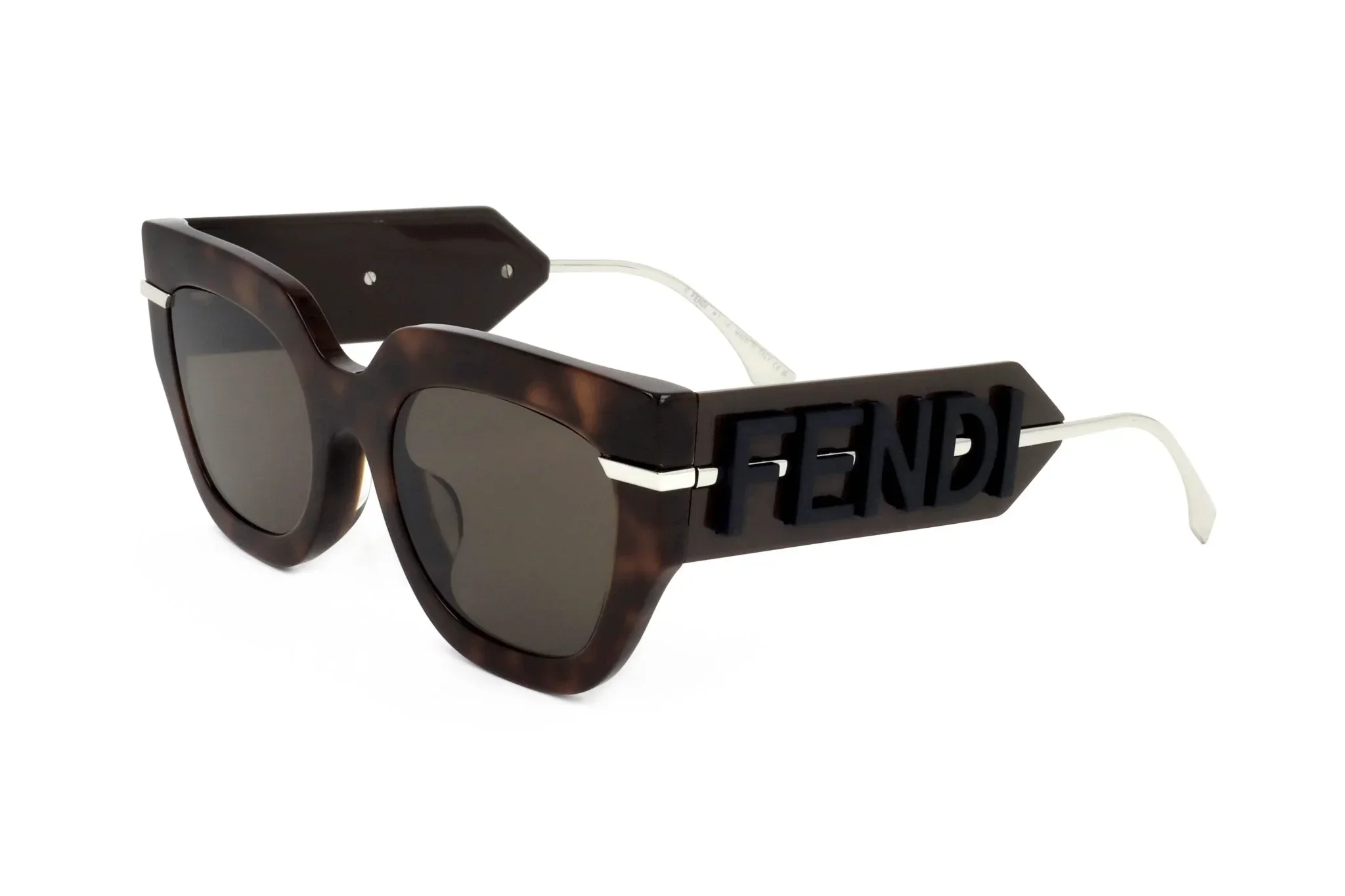 نظارات شمسية من FENDI - Image 2